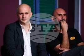 Народе театър „Иван Вазов“ -  „Оръжията и човекът“ - екип - дискусия