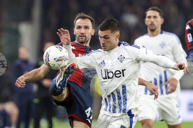 Дженоа завърши наравно срещу Комо в първенството на Италия