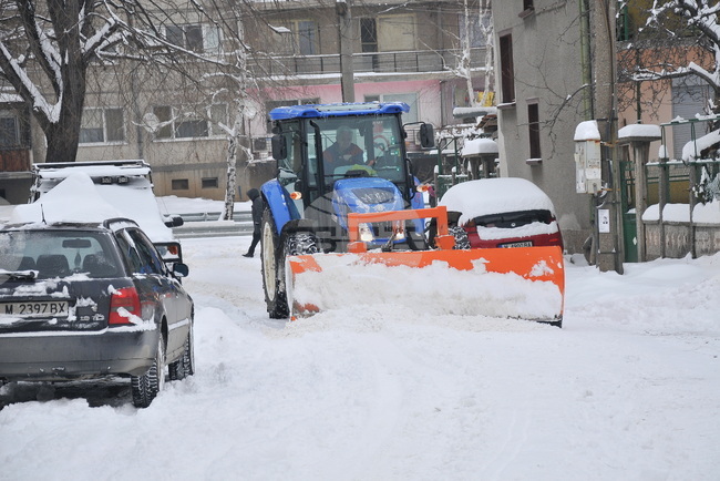 Област Монтана е готова за настъпването на зимата, заяви областният управител