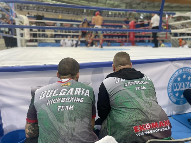 17 финала за България на Европейското първенство по кикбокс за мъже и жени в Атина