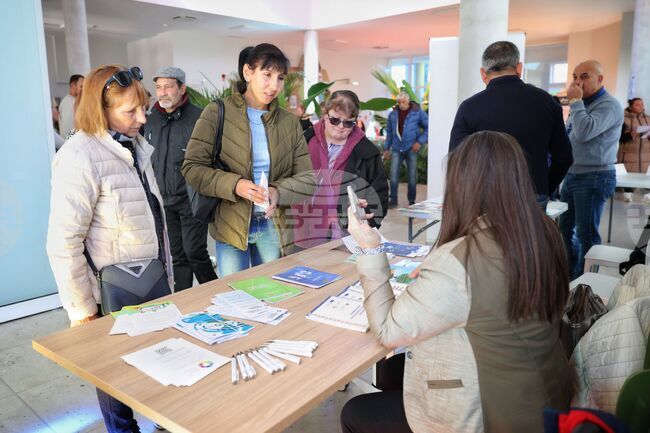 Очаква се през април да бъдат организирани 18 трудови борси в страната