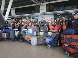 Летище София - 33-та българска антарктическа експедиция - участници - отпътуване