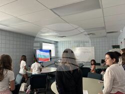 Учениците от Първо българско училище „Родна реч“ в Сарасота, САЩ, почетоха делото на народните будители