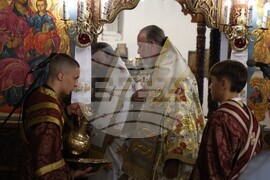 Гоце Делчев – храм „Св. Архангел Михаил" - Божествена света литургия