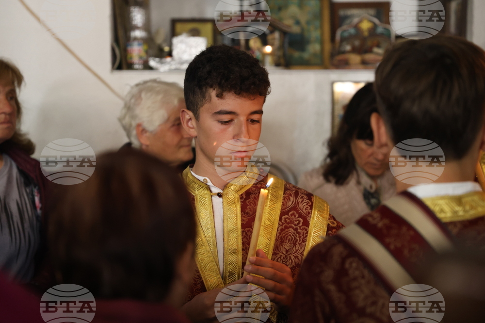 Гоце Делчев – храм „Св. Архангел Михаил" - Божествена света литургия