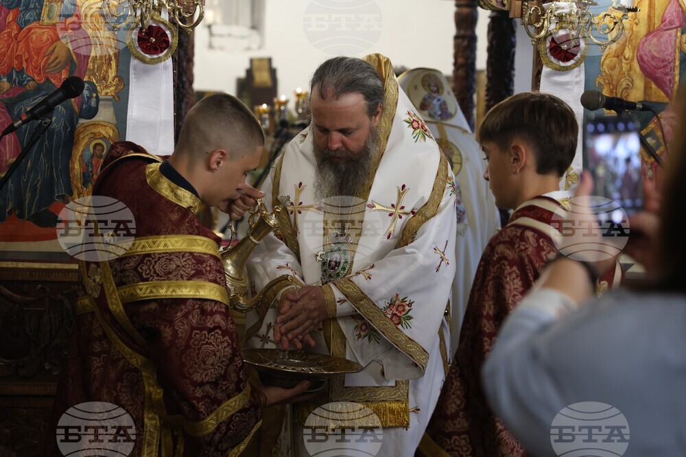 Гоце Делчев – храм „Св. Архангел Михаил" - Божествена света литургия