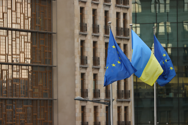 ЕС удължава мисията за военна помощ на Украйна с още две години