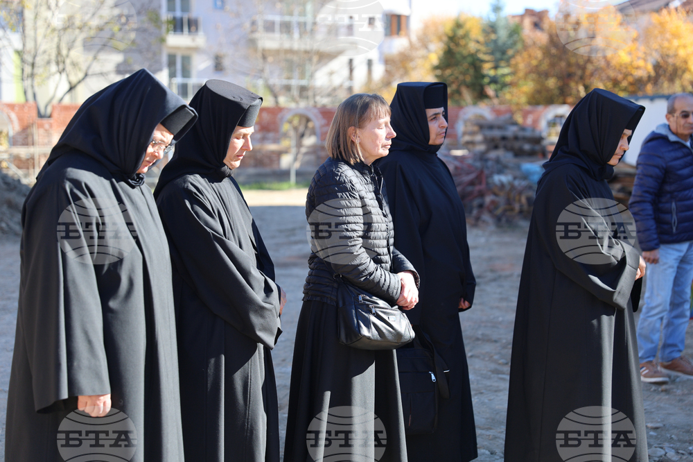 Гоце Делчев - Неврокопска митрополия - многофункционална зала - първа копка