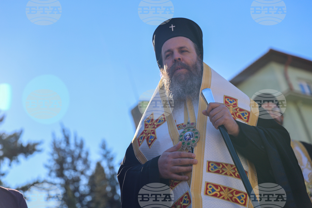 Гоце Делчев - Неврокопска митрополия - многофункционална зала - първа копка