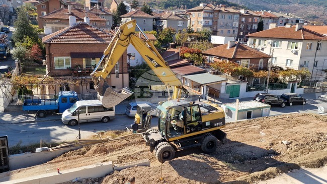 Строежът на близо 500 нови сгради е започнал през четвъртото тримесечие на 2025 г. в област Пловдив