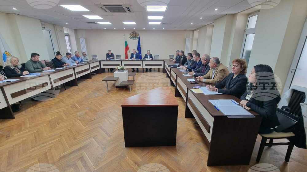 Институциите и общините в Силистренско заявиха готовност за работа при усложнена зимна обстановка