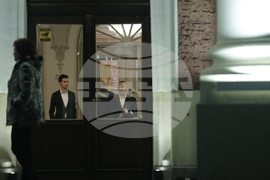 Народен театър - охрана