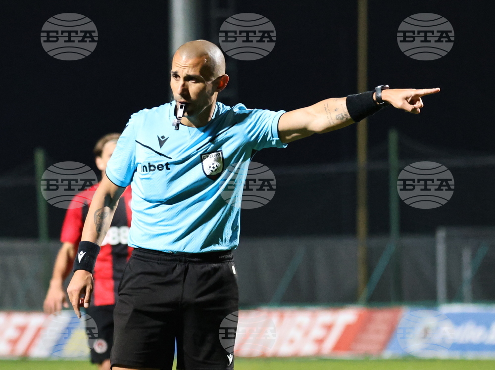 Пловдив - футбол - Ботев (Пловдив) - Локомотив (София)