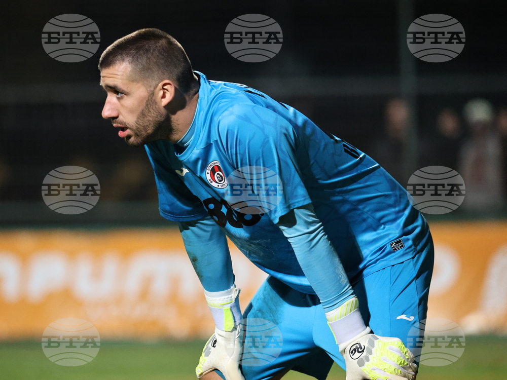 Пловдив - футбол - Ботев (Пловдив) - Локомотив (София)