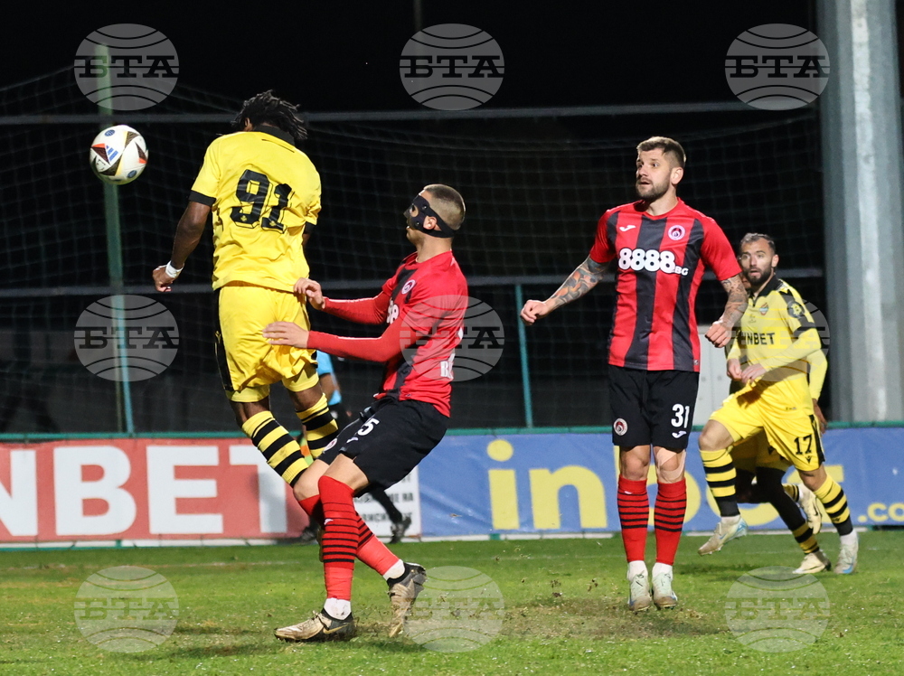 Пловдив - футбол - Ботев (Пловдив) - Локомотив (София)