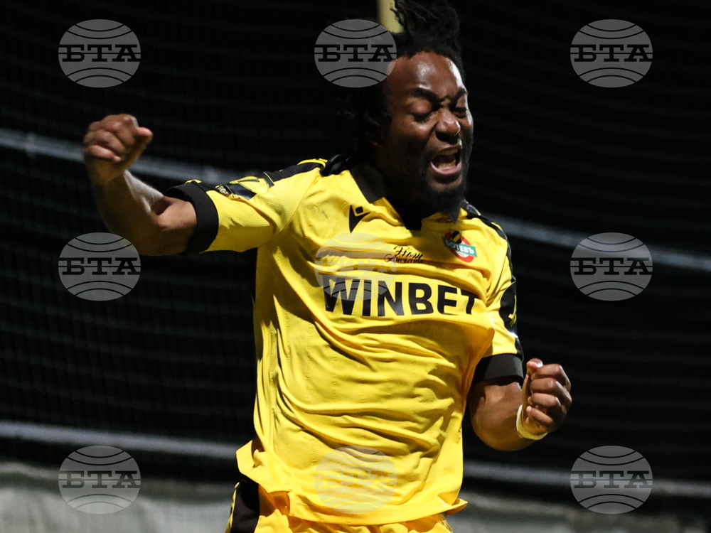 Пловдив - футбол - Ботев (Пловдив) - Локомотив (София)