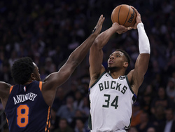 Bucks Knicks Basketball