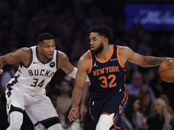 Bucks Knicks Basketball
