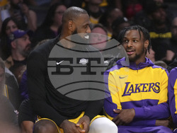 76ers Lakers Basketball