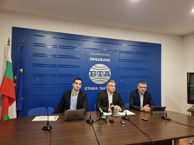 В Плана за възстановяване и устойчивост няма поет ангажимент за затваряне на въглищни централи, заяви депутатът Радослав Рибарски