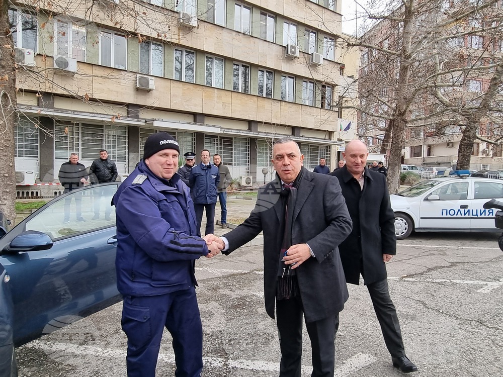 Сливен - дарение - Районно управление на МВР
