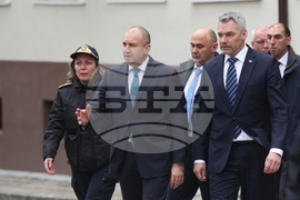 Елхово - Румен Радев - Карл Нехамер 