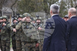 Елхово - Румен Радев - Карл Нехамер 