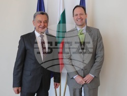 Снимка: Министерство на външните работи - Заместник-министър Костадин Коджабашев прие посланика на Украйна Виталий Москаленко