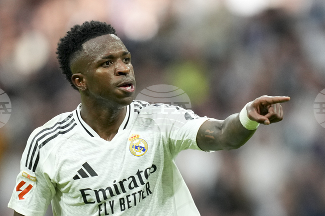 Винисиус Жуниор вкара хеттрик при победата на Реал Мадрид над Осасуна