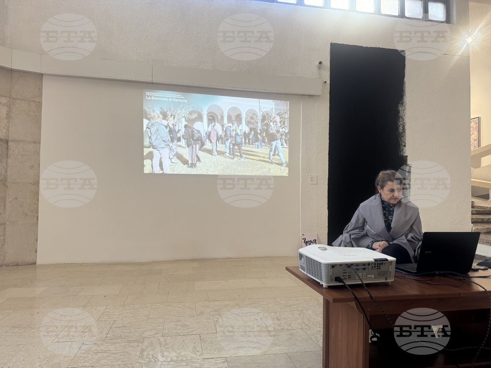 Тазгодишното участие на България във Венецианското биенале е изключително успешно, съобщи изкуствоведът д-р Надежда Джакова