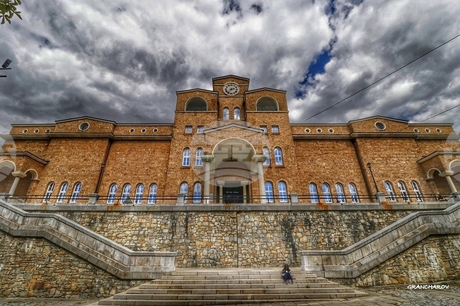 Художествената галерия „Борис Денев“ във Велико Търново предоставя достъп до 2090 дигитализирани графични произведения на 311 автори