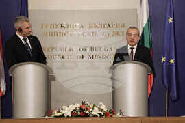 Гълъб Донев - Карл Нехамер - пресконференция