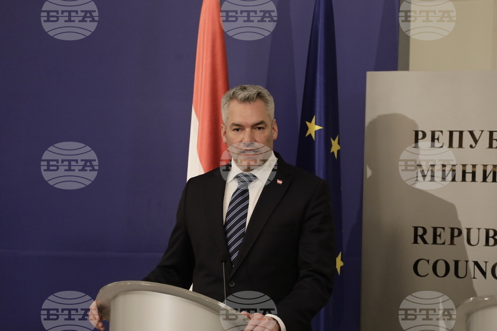 Гълъб Донев - Карл Нехамер - пресконференция