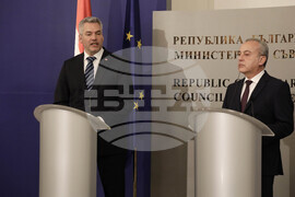 Гълъб Донев - Карл Нехамер - пресконференция