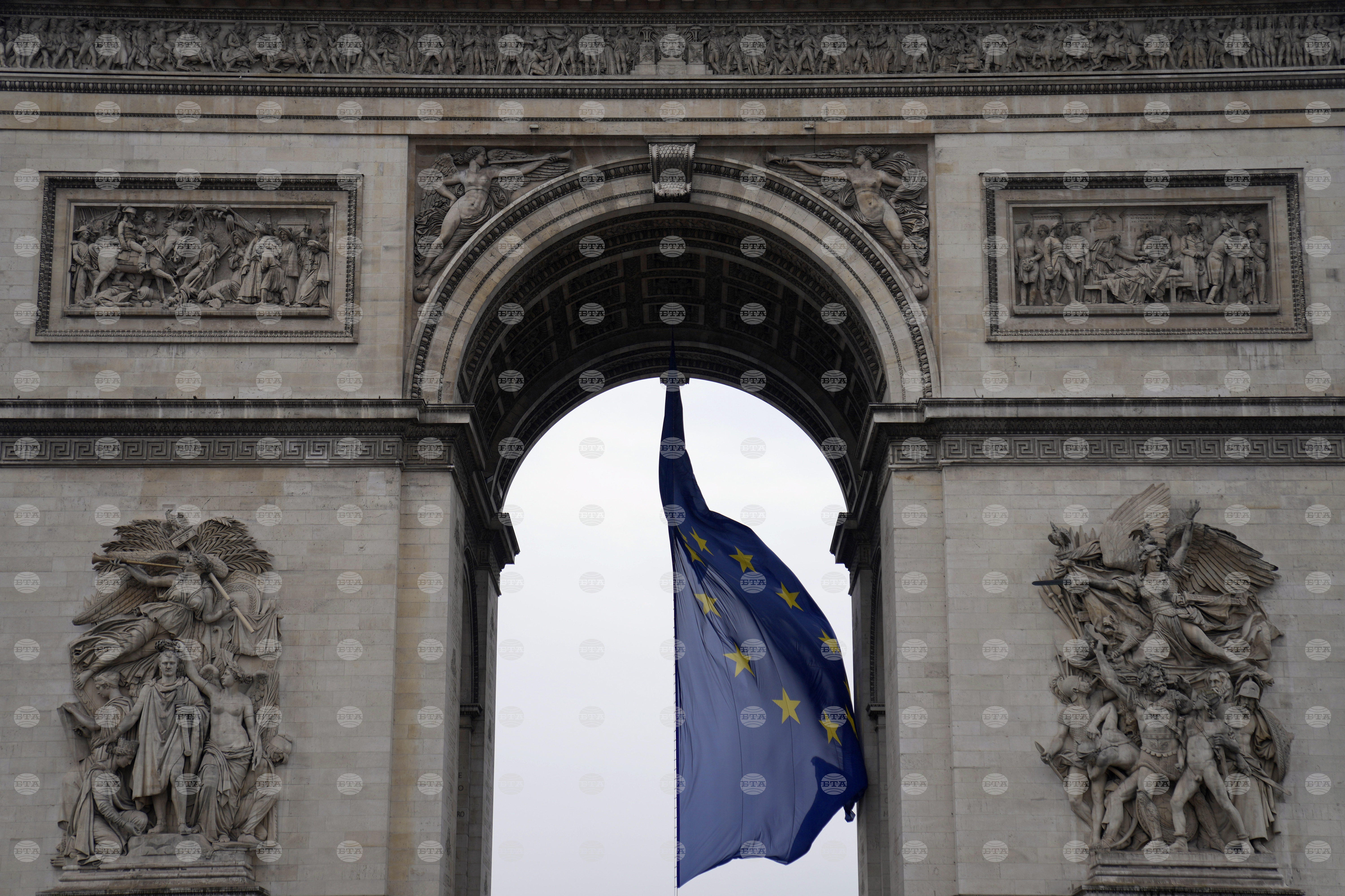 Много европейци смятат, че война с Русия е възможна, показва проучване в девет страни