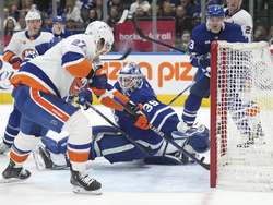 Islanders Maple Leafs Hockey