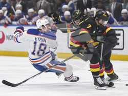 Oilers Canucks Hockey