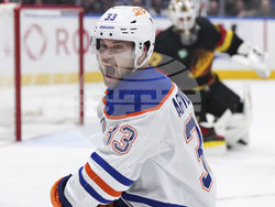 Oilers Canucks Hockey