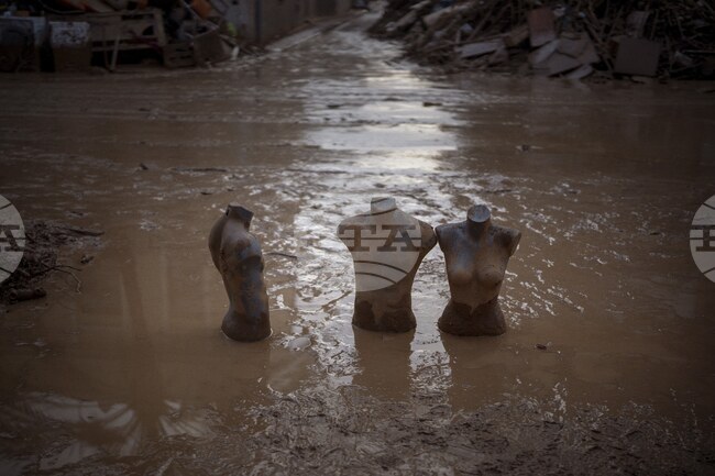 Потвърдена е смъртта на още двама румънци след наводненията в Испания