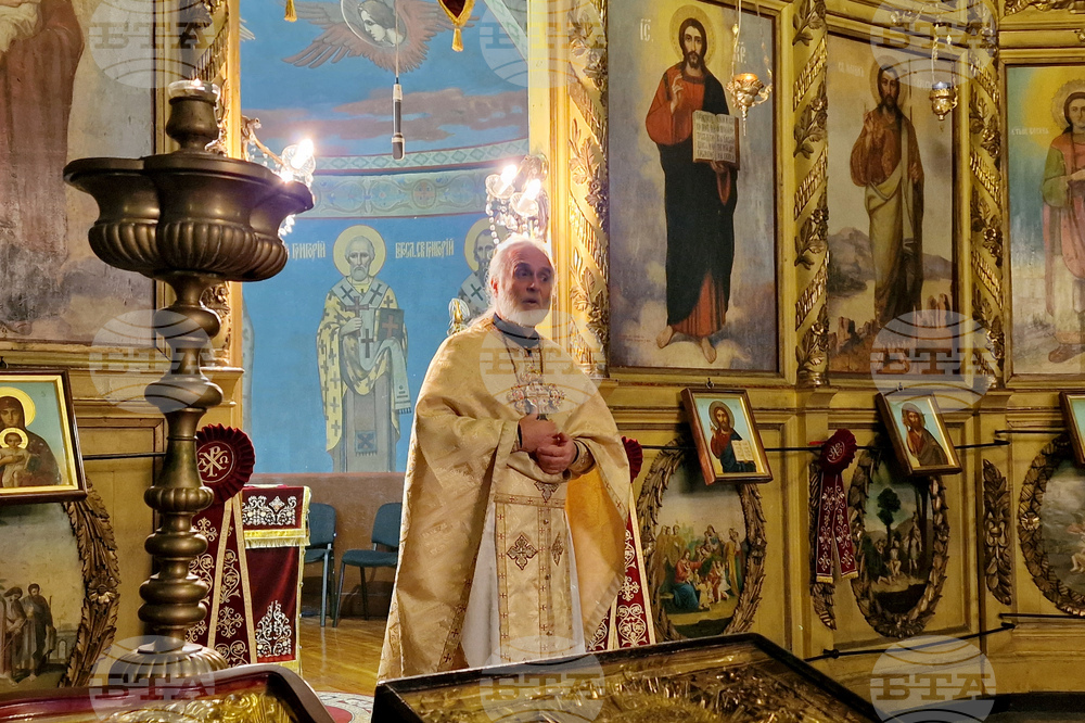 В този живот всеки един човек е призван от Христос да получи наградата за вечния живот, каза отец Георги в Разград