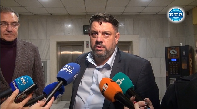 Националният съвет на БСП предлага Наталия Киселова за кандидат на партията за председател на 51-ото Народно събрание, съобщи Атанас Зафиров