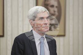 Румен Радев - ЦИК - среща - Емил Войнов