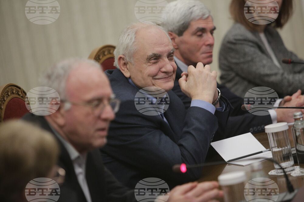 Румен Радев - ЦИК - среща