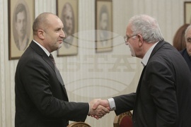 Румен Радев - ЦИК - среща