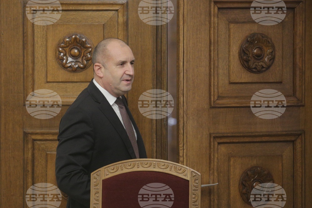 Румен Радев - ЦИК - среща