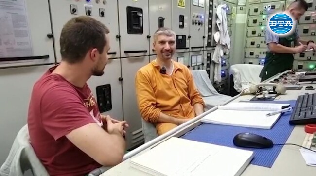 RSV 421 Chief Engineer: "Power Transmission Is Circulatory System that Sets in Motion Generators at Ship's Heart"