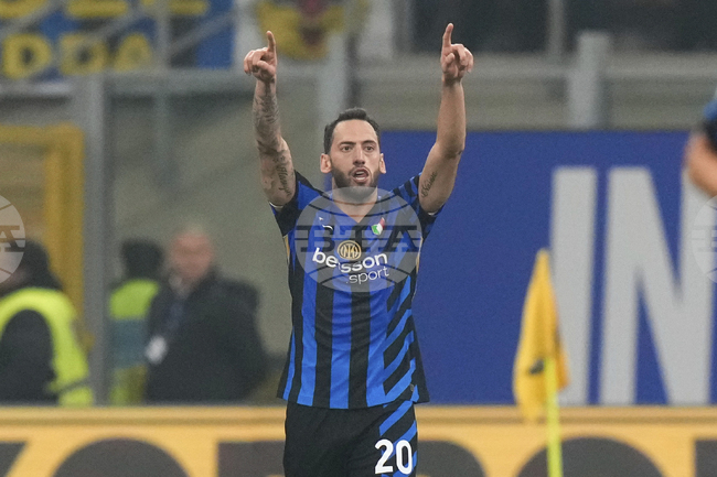 Футболистът на Интер Хакан Чалханоглу с нова травма, остава извън терените до три седмици