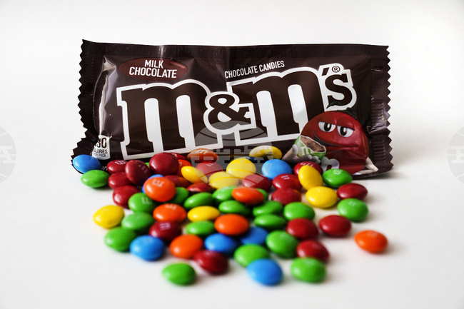 Антимонополните органи на ЕС възобновяват разследването на офертата на "Марс" за производителя на чипса "Прингълс", като решението се очаква на 19 декември