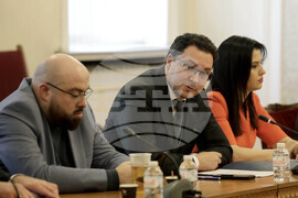 Парламент - Временна комисия за установяване на всички факти и обстоятелства относно дейността на NEXO и NEXO CAPITAL и свързаните с тях лица