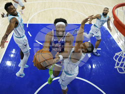 Hornets 76ers Basketball